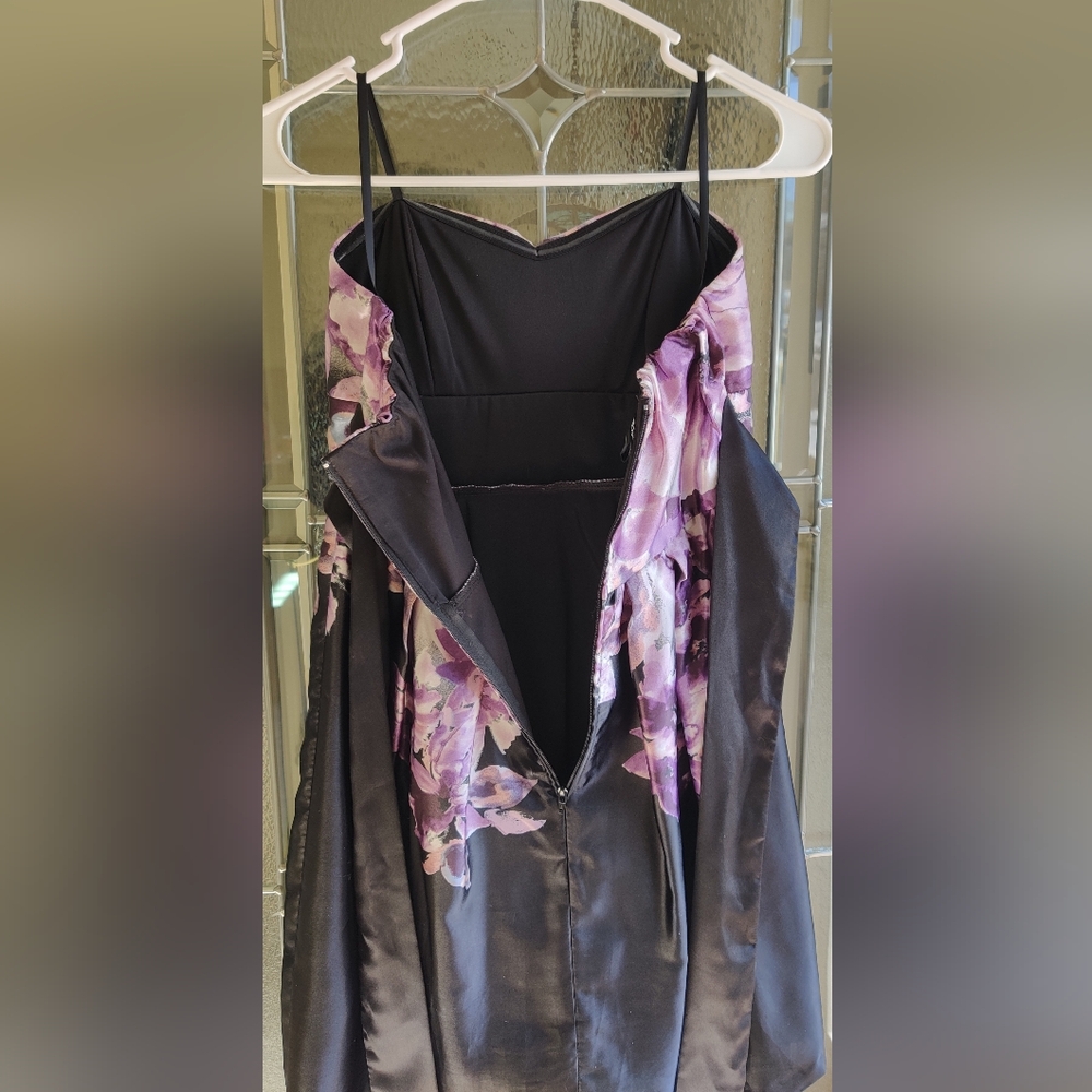 BCX Strapless Juniors Dress in Purple and Black Floral Size 3 - Picture 7 of 14